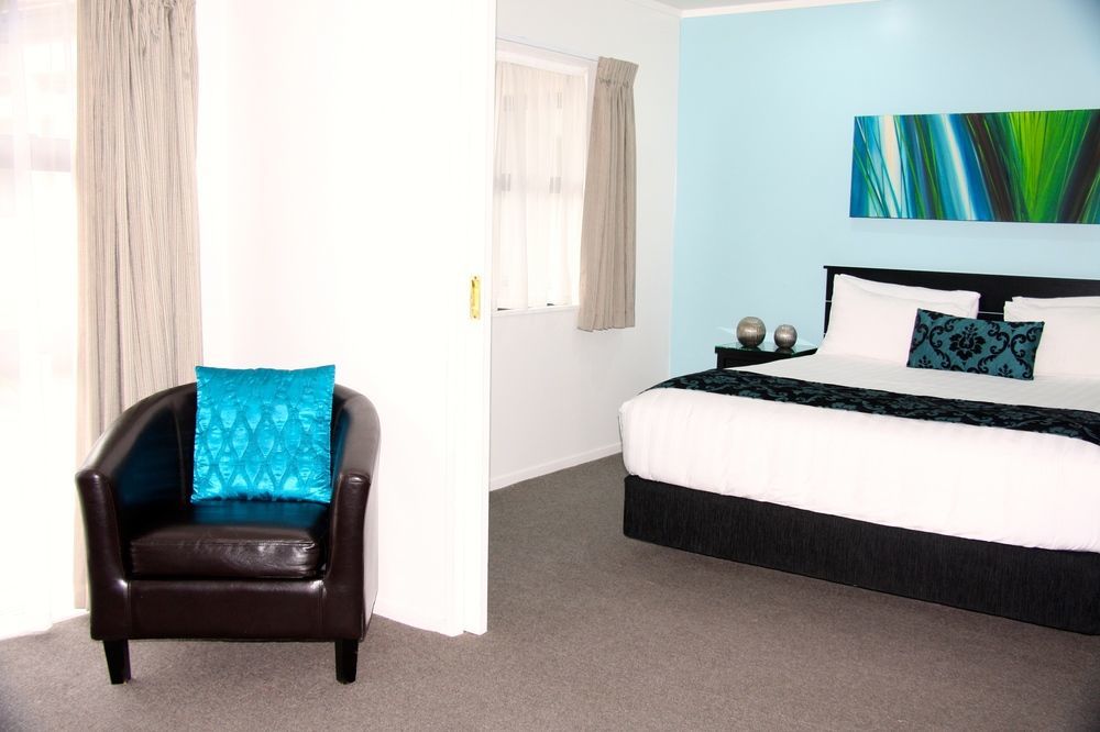 Motel Camelot On Ulster à Hamilton Extérieur photo